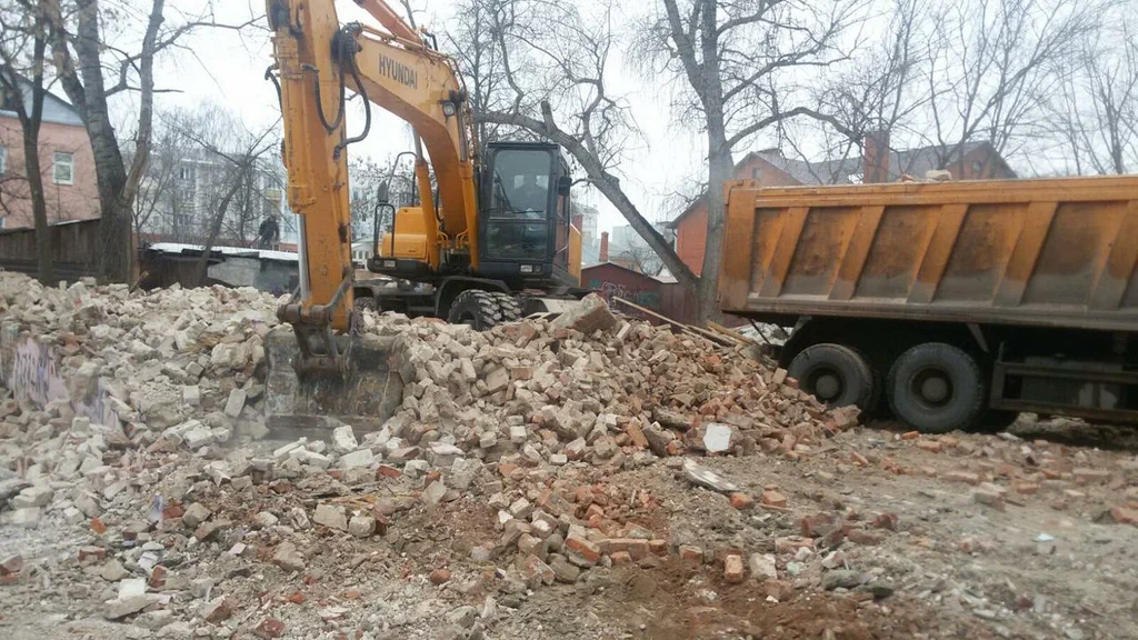 Вывоз мусора ОССиГ с выездом в Вятских Поляне в октябре