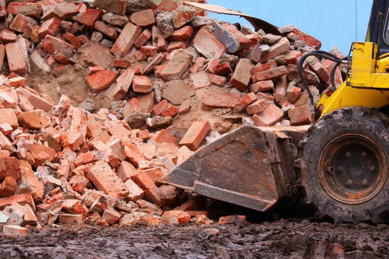 Вывоз кирпичного боя с утилизацией в Вятских Поляне в октябре