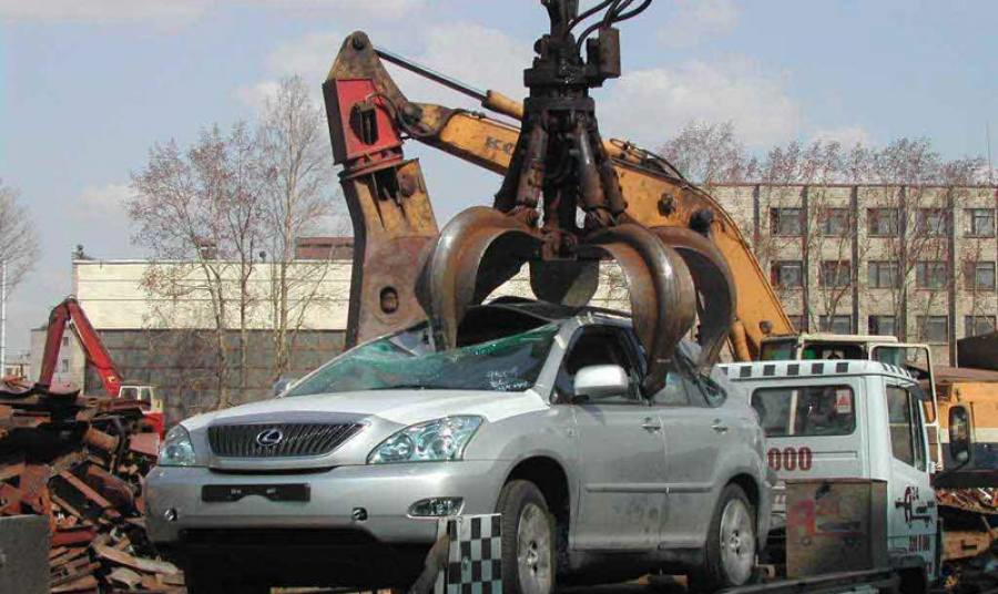 Вывоз старых автомобилей на утилизацию в Вятских Поляне в октябре