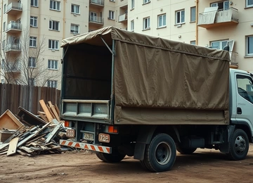 Вывоз мусора с чердака в Вятских Поляне от ПроМусор: очистка и уборка, цена от 2487 руб., срочно
